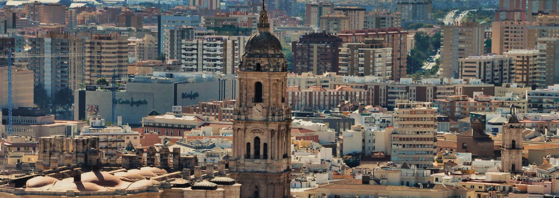 Conoce Málaga con Deiby Tum Tum